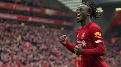 The Most Exciting Transfer Windows in Football League History
