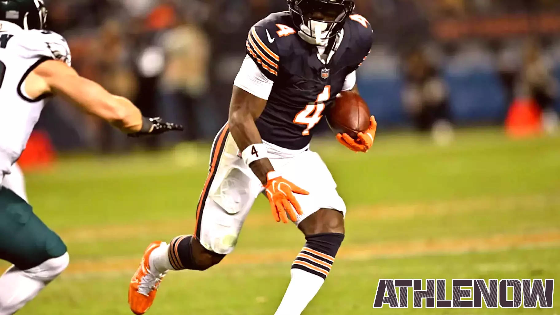 D'Andre Swift Sits Out Practice with Knee Concern