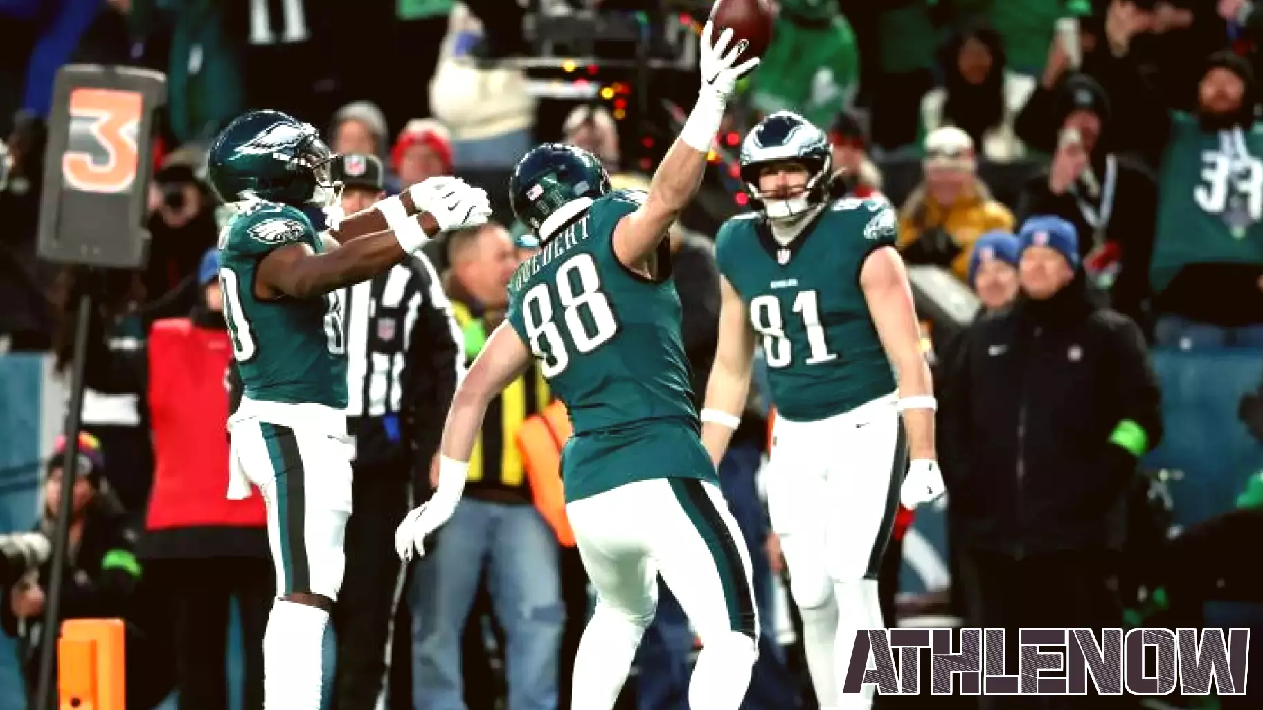 Eagles' Dallas Goedert signing comes with A.J. Brown trade update