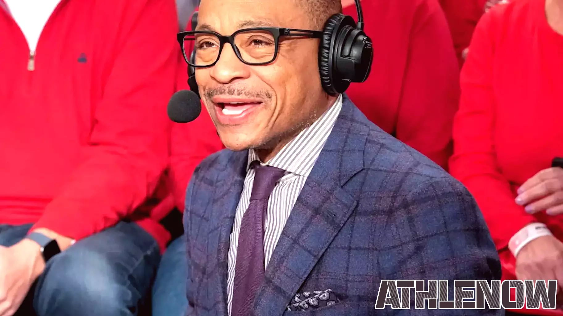 Gus Johnson's Enthusiasm Shines Through Despite Losing His Voice