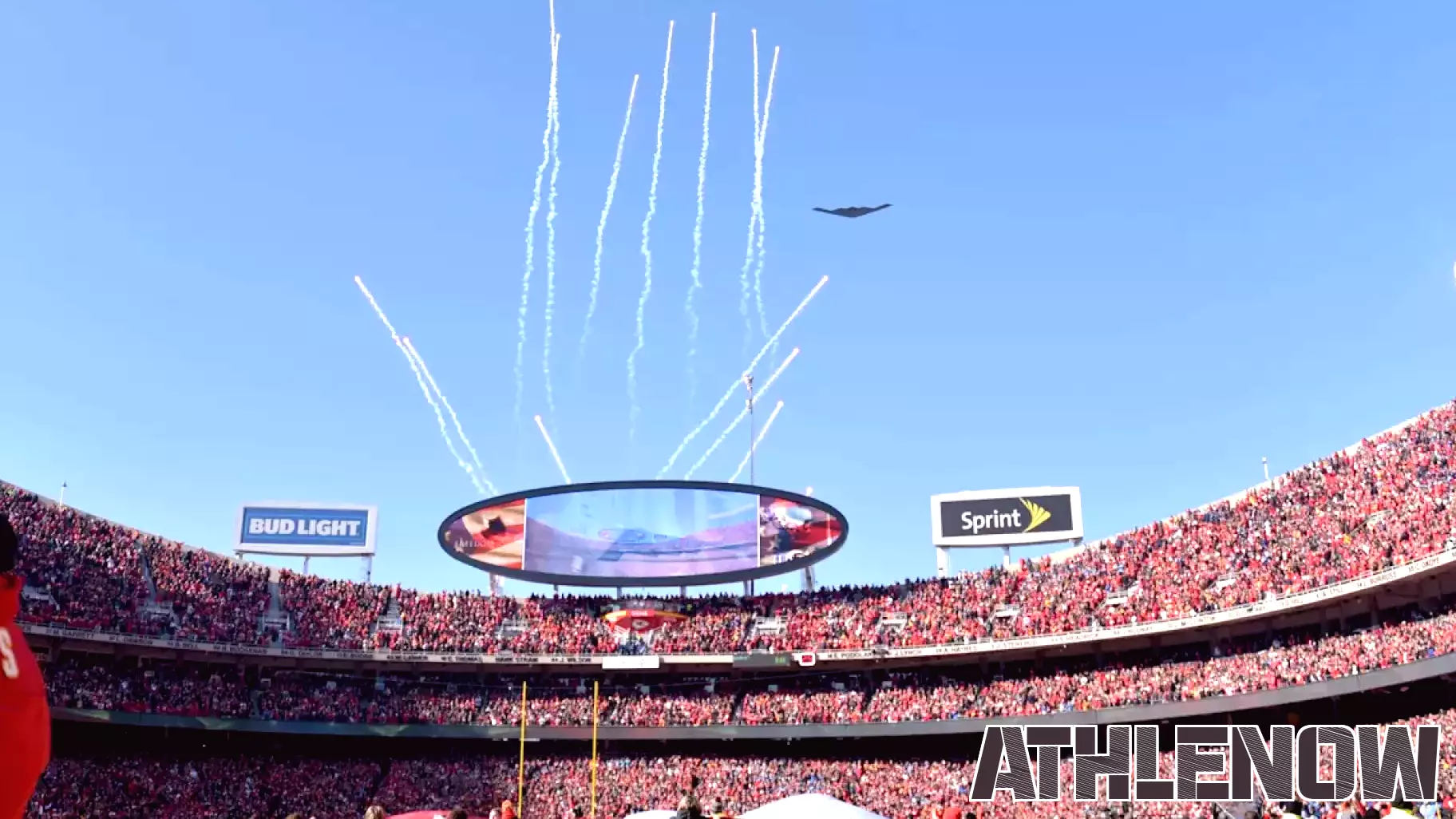 Kansas City Hosts Philadelphia in Exciting NFL Week 2 Matchup