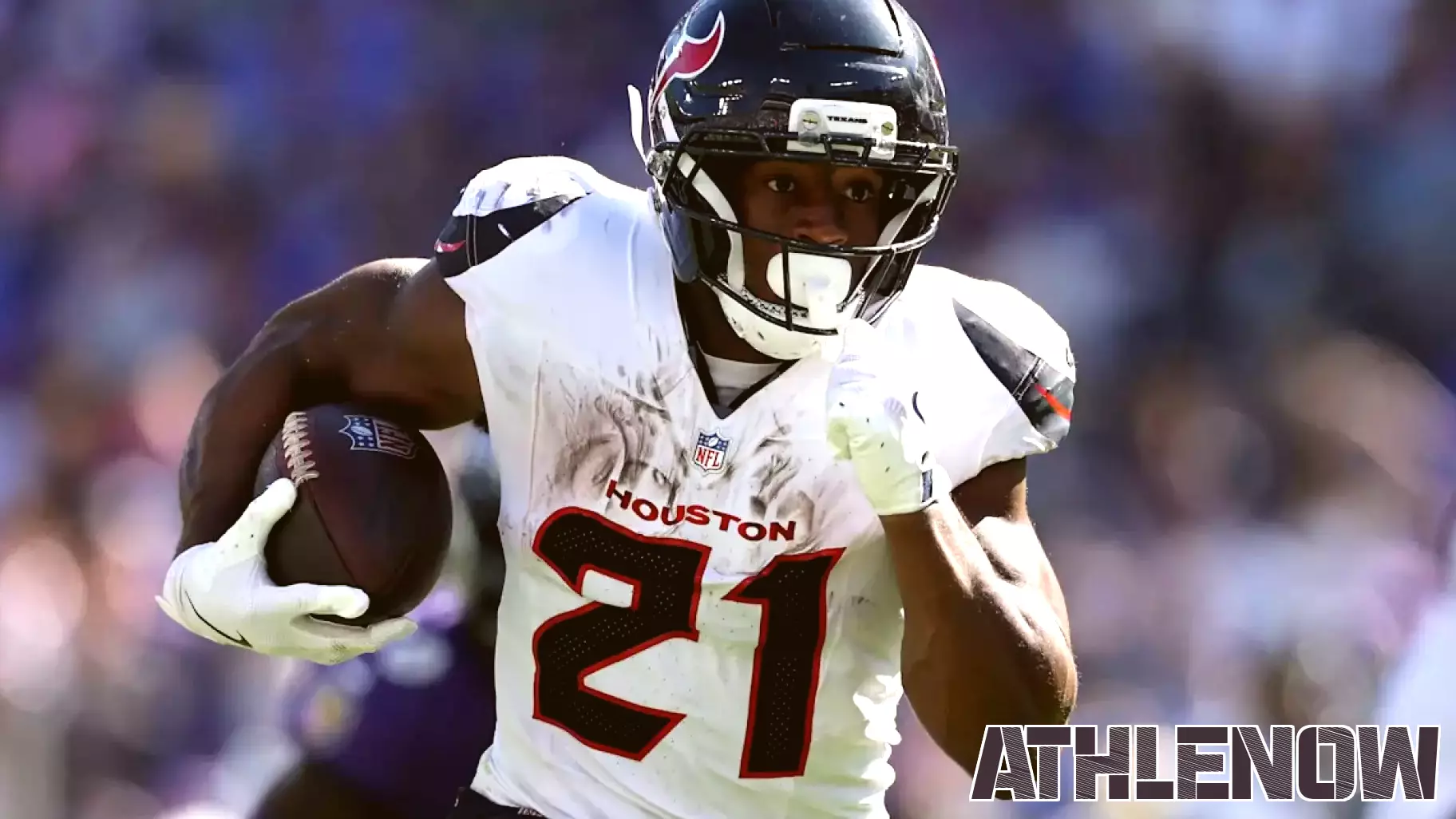 Nick Chubb Announces NFL Retirement After 8 Seasons
