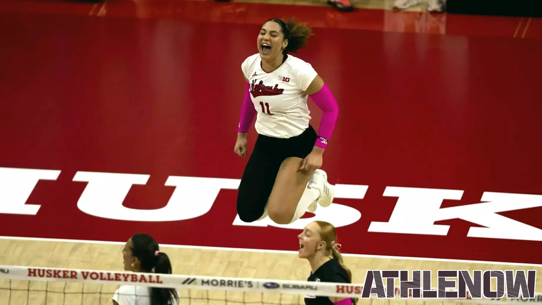 Sigler Becomes Key Contributor for Nebraska Volleyball