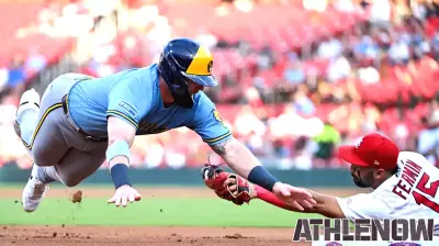 Bauers powers Brewers to an 8-4 series finale win