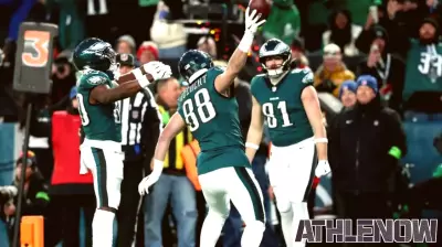 Eagles' Dallas Goedert signing comes with A.J. Brown trade update