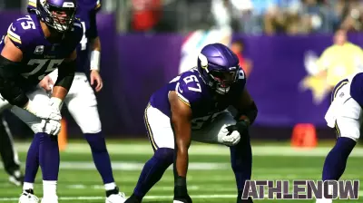 Vikings Trade Offensive Lineman Ed Ingram to Texans